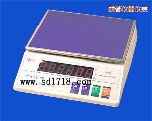 成都電子天平,3000g,0.5g