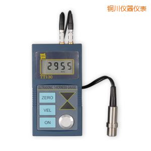 �~�������y��x